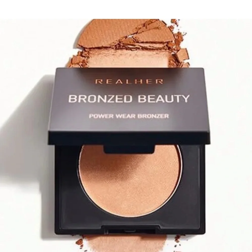 NIB - RealHer Bronzed Beauty Power Wear Bronzer